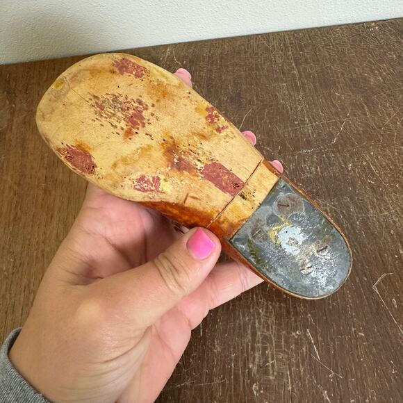 Vintage‎ Antique? Wooden Cobbler Shoe Form Gebl Company Size 7C - Picture 9 of 11
